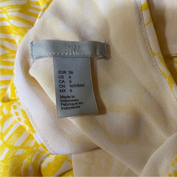 H&M Halter Neck Shift Dress - Picture 9 of 10